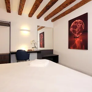  Apartment Modern Art Italien
